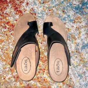 Taos Leather Sandal